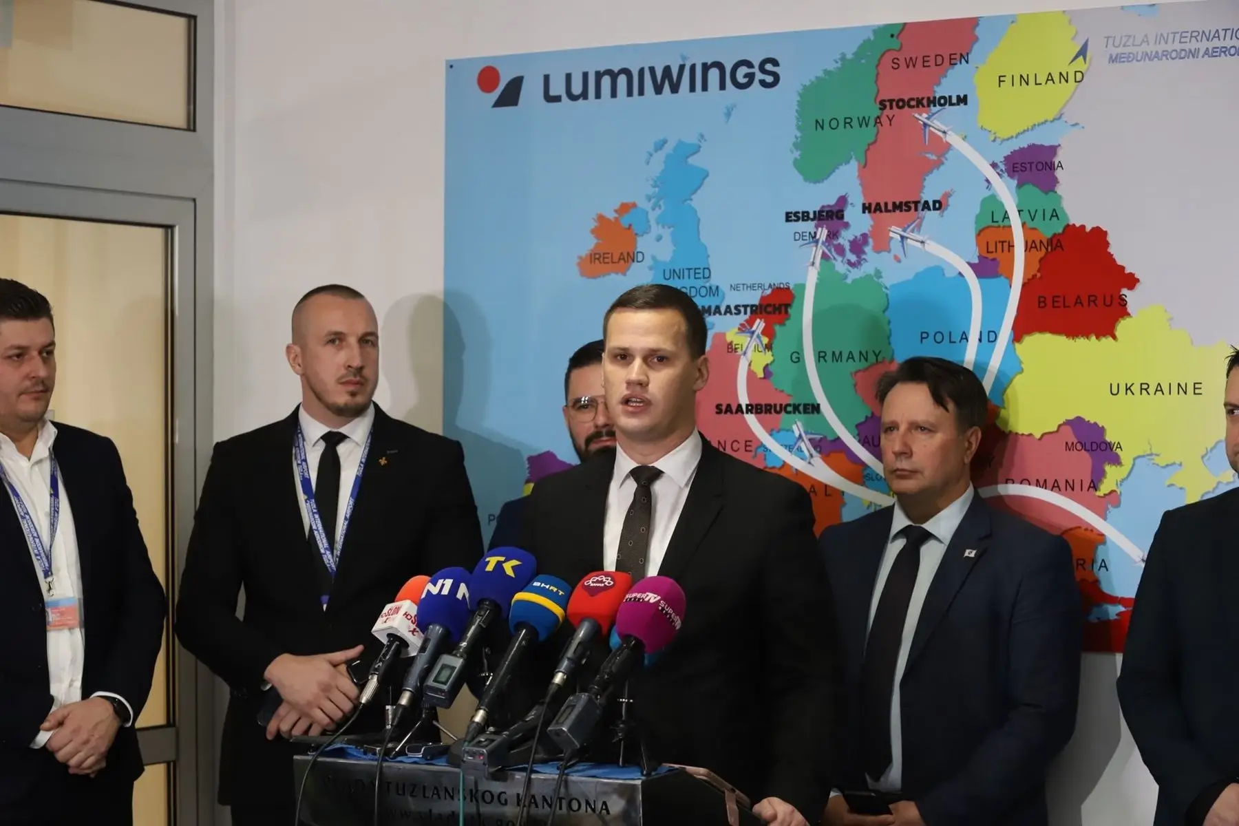 MAT Lumiwings 02 01 12 2023